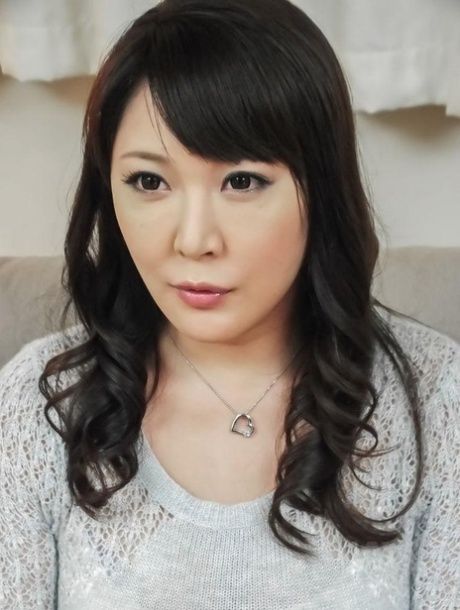 Hinata Komine pornstar photo