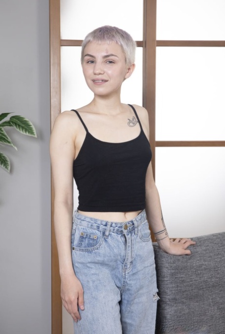 short hair natural tits hot image