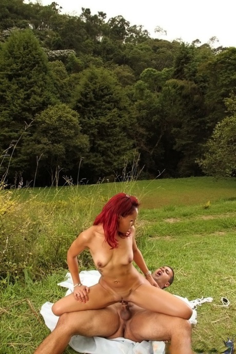 redhead warrior woman hot naked picture