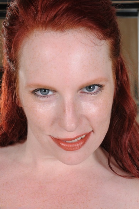 Red Vixen best star gallery