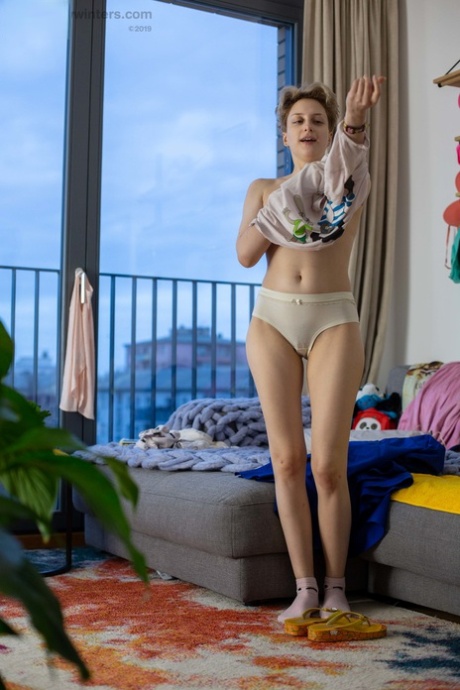 short hair japanese mom free pics